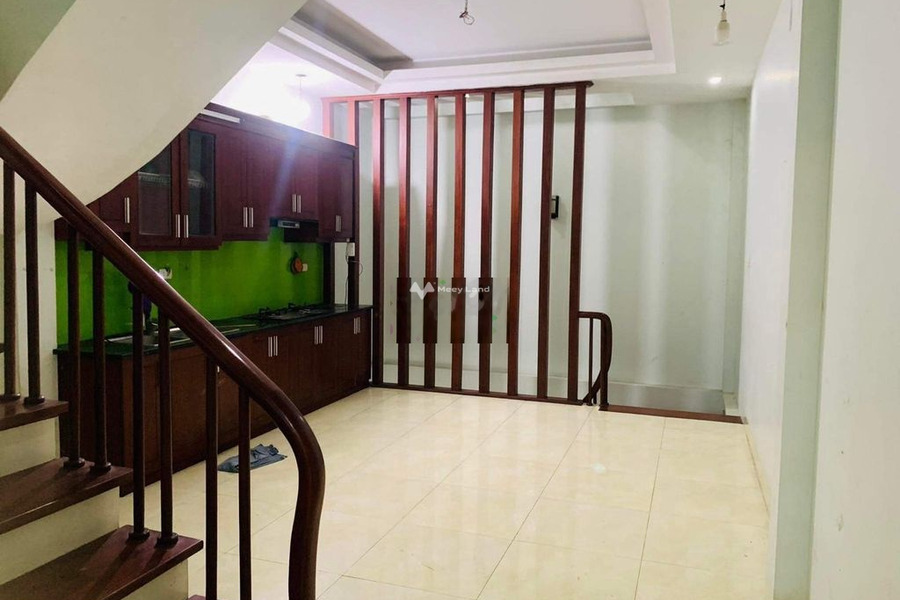 Cho thuê nhà trong Tố Hữu, Hà Nội, giá thuê công khai chỉ 15 triệu/tháng diện tích 50m2, trong căn này gồm có 5 phòng ngủ-01