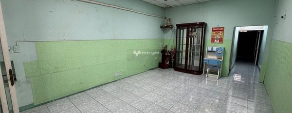 Cho thuê nhà vị trí mặt tiền tọa lạc trên Phường 12, Hồ Chí Minh, giá thuê chỉ 15 triệu/tháng với diện tích là 50m2, căn nhà bao gồm có 3 PN-03