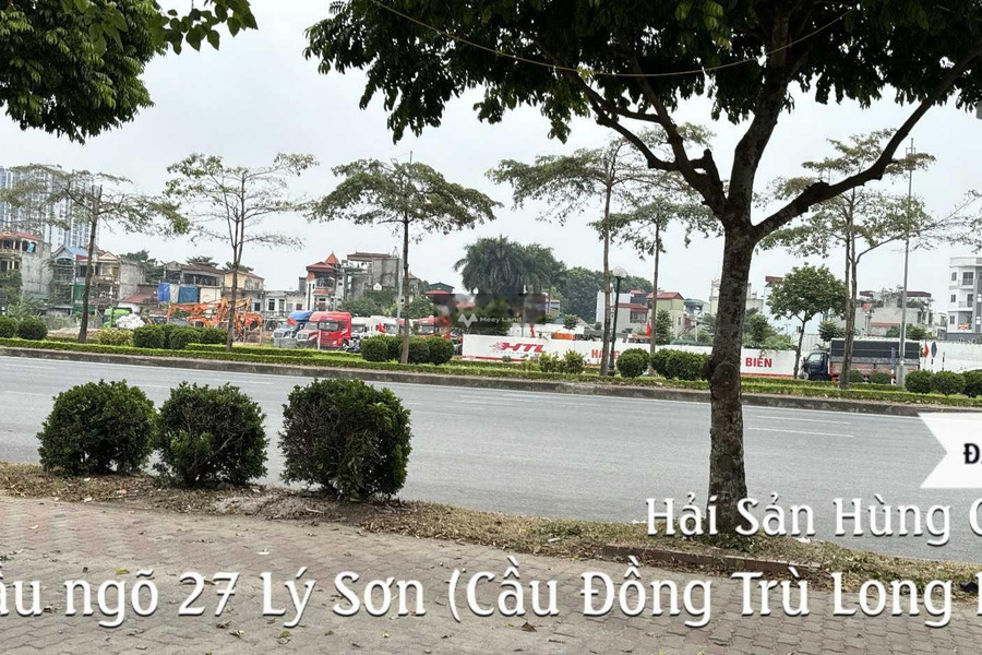 Vị trí đặt tọa lạc ngay ở Giang Biên, Long Biên cho thuê kho bãi 10m2 phù hợp mở shop-01