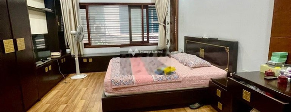 Bán nhà diện tích khoảng 50m2 tại Trần Quang Diệu, Hà Nội bán ngay với giá khủng chỉ 17.5 tỷ nhà tổng quan gồm 4 phòng ngủ, 6 WC-02