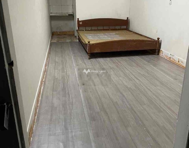 Cho thuê nhà diện tích tiêu chuẩn 12m2 vị trí mặt tiền nằm trên Vĩnh Niệm, Lê Chân thuê ngay với giá 1 triệu/tháng, ngôi nhà gồm có 1 phòng ngủ, 1 WC-01