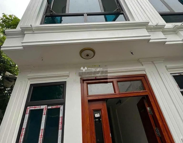 Bán nhà mặt tiền tọa lạc ngay trên Biên Giang, Hà Nội bán ngay với giá bàn giao 1.85 tỷ diện tích gồm 35m2 tổng quan căn nhà này có 3 PN-01
