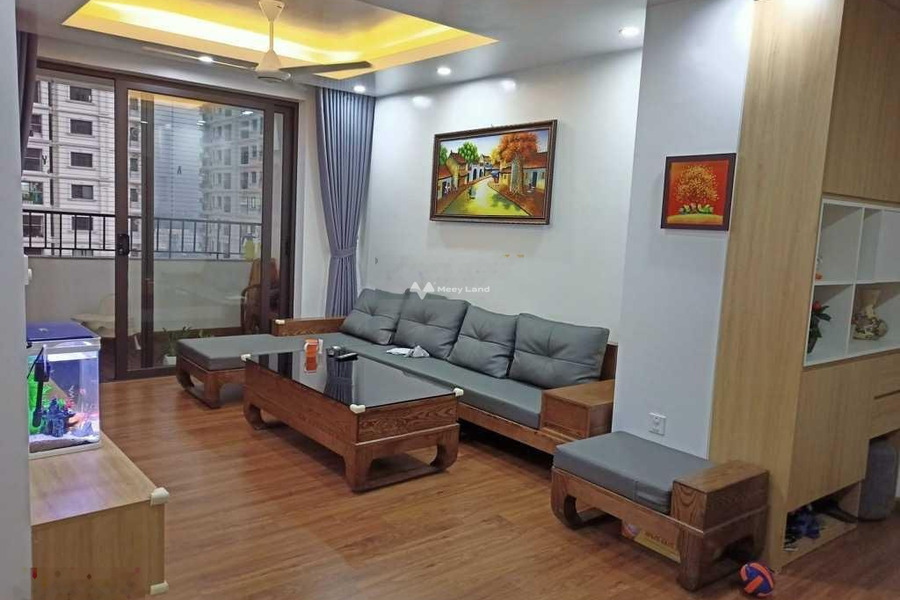Trong căn hộ này bao gồm 3 PN, bán chung cư mặt tiền tọa lạc ở Mai Dịch, Cầu Giấy, căn hộ nhìn chung có 3 phòng ngủ, 3 WC dọn vào ở ngay-01