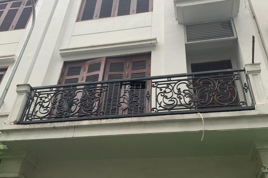 Trong ngôi nhà này gồm 5 PN, cho thuê nhà, thuê ngay với giá tốt nhất chỉ 27 triệu/tháng diện tích chuẩn 65m2 vị trí nằm tại Nguyễn Trãi, Hà Nội-01