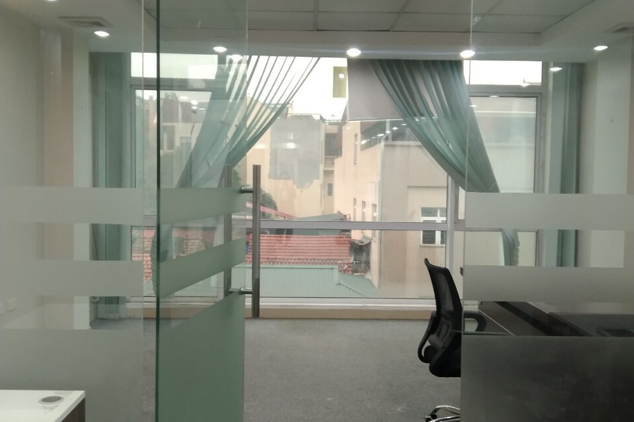 Chính chủ cho thuê văn phòng 75m2, giá chỉ 15 triệu/tháng tại mặt phố 130 Quán Thánh, Ba Đình, Hà Nội-01