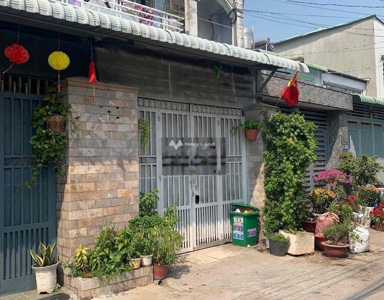 Bán nhà ngay Thới Tam Thôn, Hồ Chí Minh bán ngay với giá quy định chỉ 1.9 tỷ diện tích chuẩn 65m2 nhà gồm có 3 phòng ngủ-01