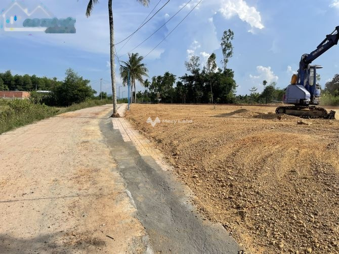 Bán đất 390 triệu Nguyễn Công Phương, Trần Phú có diện tích là 300m2, với đường thông 5 m-01