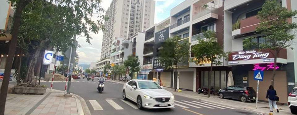 Cho thuê nhà 4 tầng đường Thích Quảng Đức VCN Phước Hải, Nha Trang. Có thang máy giá 40 triệu/tháng -02