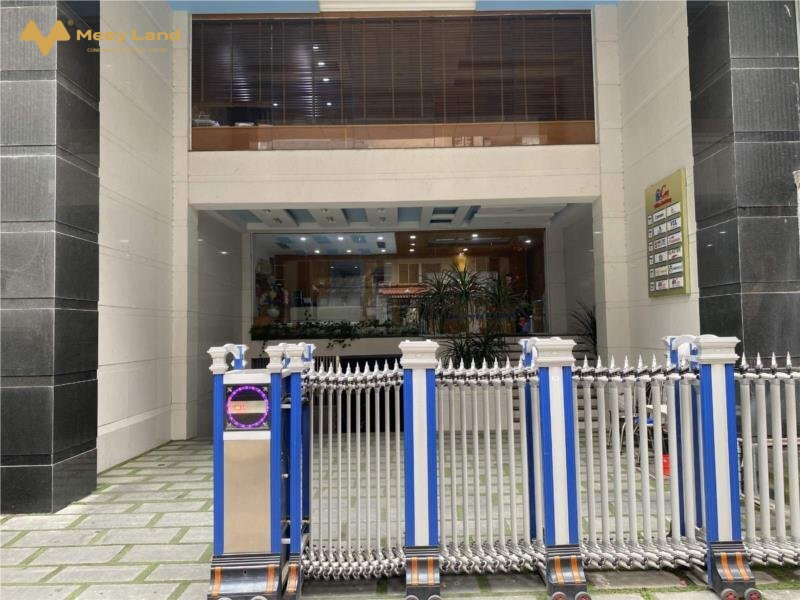 Xuất cảnh bán gấp building văn phòng đường Bạch Đằng Phường 2, Tân Bình. 8,5x26m Hầm 7 lầu thang máy-01