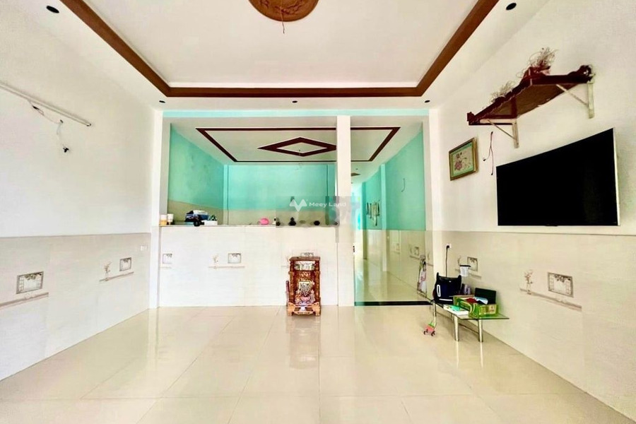 Diện tích khoảng 15m2 bán nhà vị trí tại Nguyễn Văn Bứa, Xuân Thới Sơn tổng quan ngôi nhà này có 3 phòng ngủ 2 WC giá tốt nhất-01