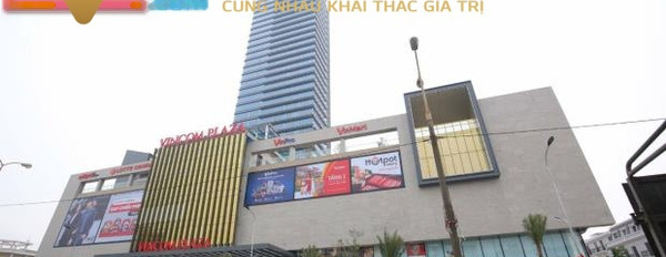 Cho thuê nhà vị trí đặt ngay tại Lê Lợi, Đông Hương, vào ở luôn giá bất ngờ chỉ 18 triệu/tháng diện tích gồm 288 m2, trong nhà nhìn chung có tổng 5 ph...-02