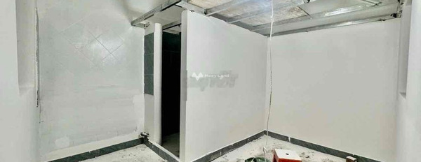 Diện tích là 22m2 cho thuê phòng trọ vị trí thuận lợi tọa lạc tại Phường 11, Hồ Chí Minh căn phòng có nội thất thẩm mỹ Nhà trống vào ở ngay-03