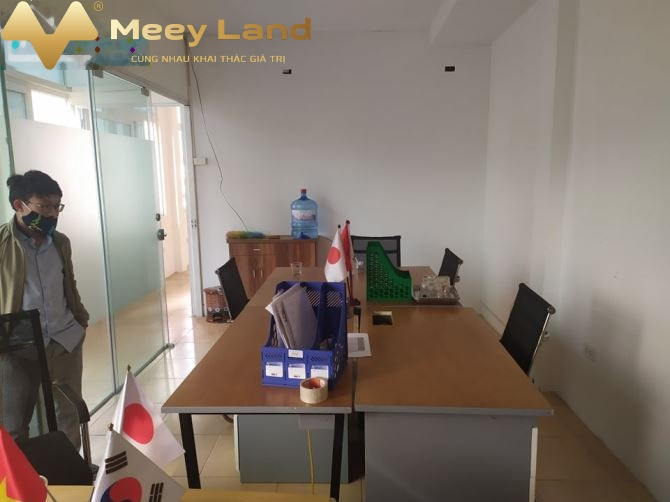 Thuê ngay với giá quy định chỉ 4 triệu/tháng cho thuê sàn văn phòng mặt tiền nằm ngay ở Trần Đăng Ninh, Hà Nội dt thực 25 m2-01