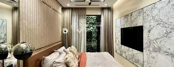 Cho thuê chung cư mặt tiền tọa lạc gần Phú Nhuận, Hồ Chí Minh, trong căn này bao gồm 2 phòng ngủ, 2 WC có chỗ để xe-03