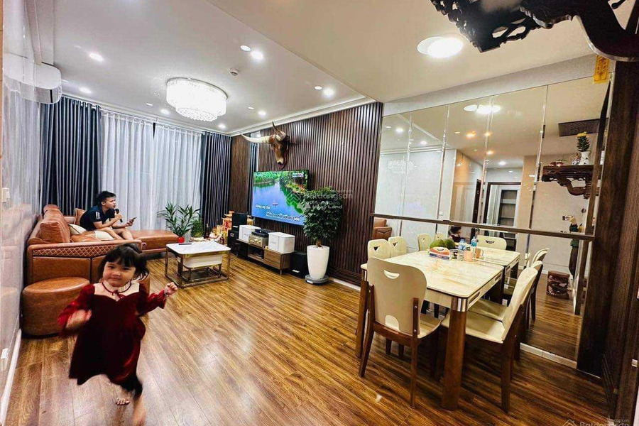 Nằm tại Hà Đông, Hà Nội bán chung cư giá bán đặc biệt từ 3.6 tỷ, hướng Tây, tổng quan căn hộ có 2 phòng ngủ, 2 WC không tiếp trung gian-01