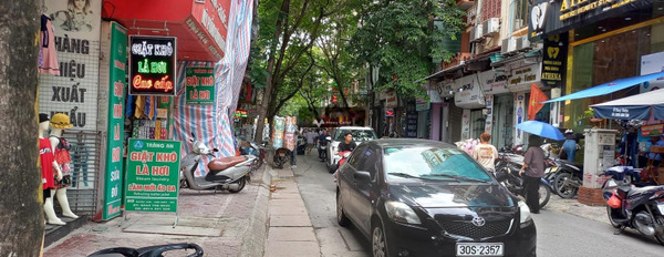 Bán nhà vị trí đẹp tọa lạc ngay trên Nghĩa Tân, Hà Nội bán ngay với giá tốt chỉ 9.5 tỷ có diện tích chung 30m2 tổng quan căn nhà này gồm 3 phòng ngủ-02