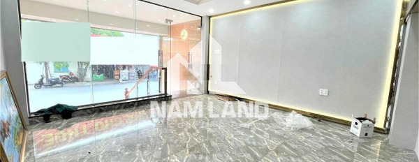 Nhà An Phú gần chung cư bộ công an phù hợp làm showroom ,có thang máy ,hầm để xe rộng giá thuê 40tr -02