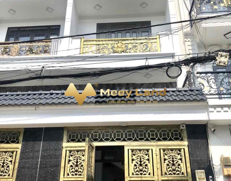 Trong căn nhà này gồm 4 phòng ngủ, cho thuê nhà ở có diện tích chính 75m2 giá thuê mềm từ 13.5 triệu/tháng vị trí thuận lợi ở Bình Tân, Hồ Chí Minh-01