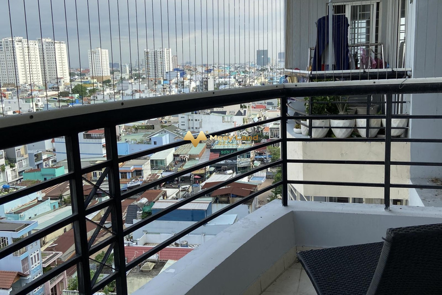 Tại Phường Phú Thạnh, Quận Tân Phú bán chung cư giá hữu nghị từ 2.15 tỷ, căn hộ này gồm 2 phòng ngủ, 2 WC cực kì sang trọng-01