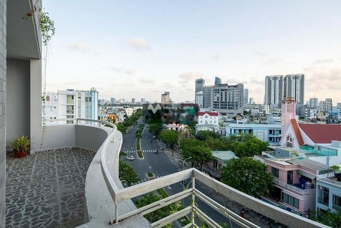 Vị trí trung tâm Hải Châu I, Đà Nẵng cho thuê nhà thuê ngay với giá rẻ bất ngờ 90 triệu/tháng, tổng quan nhà thì gồm có 32 phòng ngủ, 33 WC-01