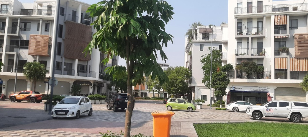 Cho thuê biệt thự, liền kề, shophouse The Manor Central Park Nguyễn Xiển làm văn phòng, để ở hoặc để kinh doanh