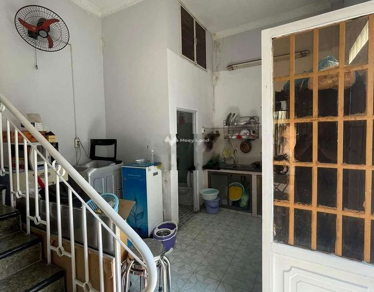 Gần Nguyễn Văn Đậu, Hồ Chí Minh bán nhà bán ngay với giá công khai 4.7 tỷ trong nhà tổng quan bao gồm 2 phòng ngủ 2 WC-01