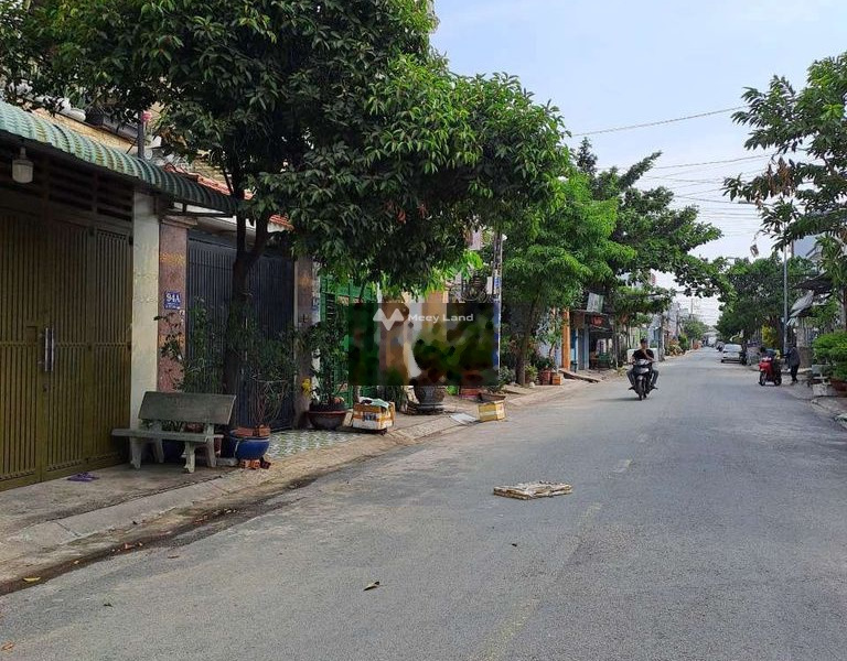 Bán nhà bán ngay với giá thương mại từ 11.5 tỷ diện tích 200m2 vị trí thuận lợi tọa lạc tại Quận 12, Hồ Chí Minh-01