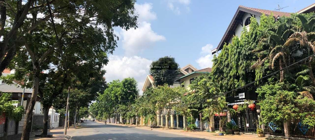 Bán nhà giá bán bàn giao chỉ 185 tỷ diện tích khoảng 805m2 vị trí tốt ngay Nguyễn Văn Hưởng, Quận 2