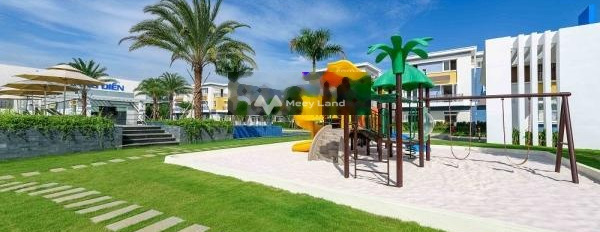 Bán liền kề có một diện tích sàn 140m2 vị trí mặt tiền ngay tại Đường 990, Phú Hữu căn nhà có nội thất thân thiện Không nội thất lh xem trực tiếp-02