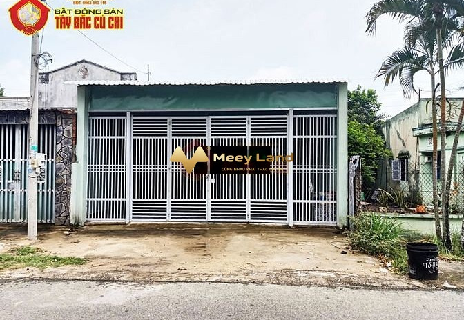 Bán nhà ở diện tích khoảng 212m2 giá bán cạnh tranh 2,45 tỷ vị trí mặt tiền tọa lạc ngay Xã Phạm Văn Cội, Huyện Củ Chi