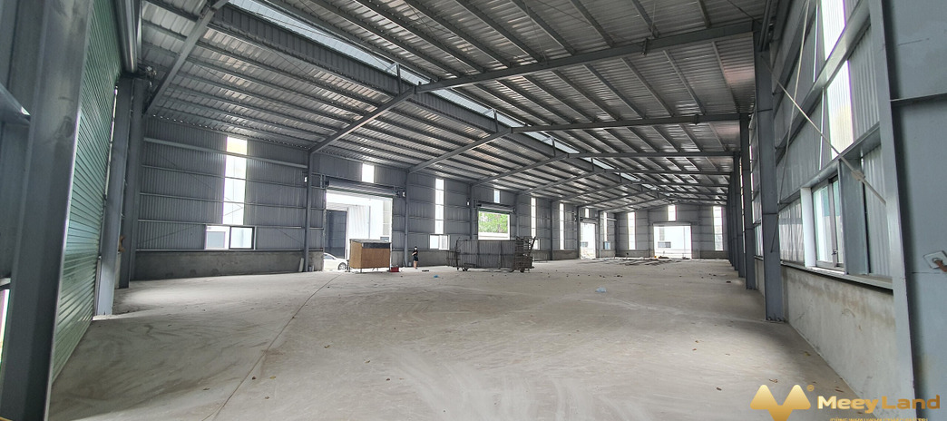 Cho thuê kho xưởng mới xây dựng tại Đông Anh, Hà Nội. Diện tích 3500m2, giá 157 triệu/tháng