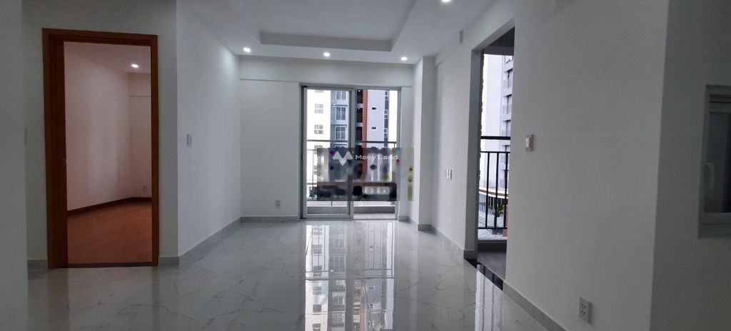Cho thuê căn hộ, vị trí thuận lợi ngay ở Nguyễn Văn Linh, Quận 8 giá thuê cực kì tốt 5.5 triệu/tháng có diện tích là 50m2