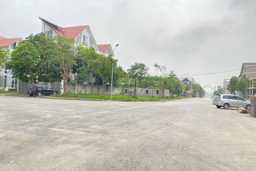 Vị trí đẹp tọa lạc ngay tại Quốc Oai, Hà Nội, bán biệt thự, bán ngay với giá công khai chỉ 8 tỷ với diện tích khoảng 288m2 lh ngay kẻo lỡ-01