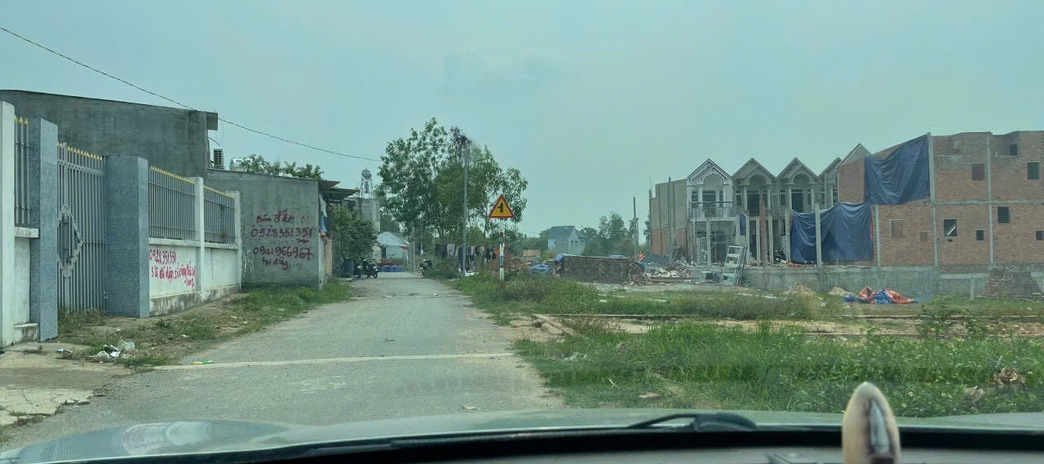 Cần bán nhà riêng huyện Vĩnh Cửu, Đồng Nai giá 1,19 tỷ