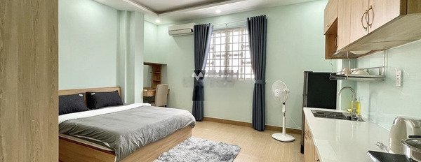 Vị trí nằm ở Tân Bình, Hồ Chí Minh, cho thuê chung cư giá thuê cạnh tranh chỉ 5.9 triệu/tháng, tổng quan bên trong căn hộ 1 PN, 1 WC dọn vào ở ngay-03