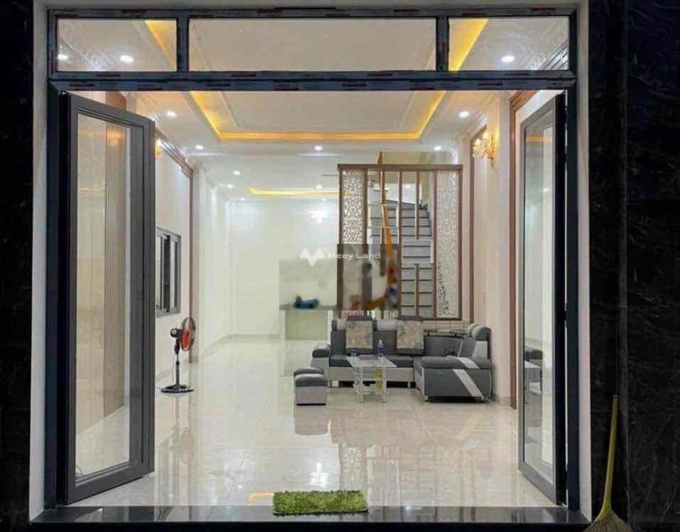 Cho thuê nhà có diện tích chính 140m2 vị trí ngay trên Nguyễn Văn Tiên, Biên Hòa giá thuê 7 triệu/tháng-01