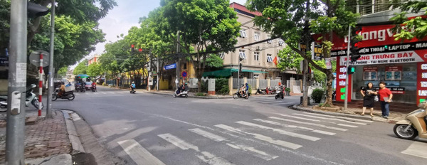 Vị trí thuận tiện Nguyễn Trãi, Hà Đông cho thuê nhà giá thuê đề xuất 60 triệu/tháng, tổng quan trong căn nhà 8 PN, 3 WC-03