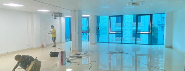 Nằm ngay bên trong Trung Hòa, Hà Nội cho thuê sàn văn phòng diện tích rộng 120m2-02