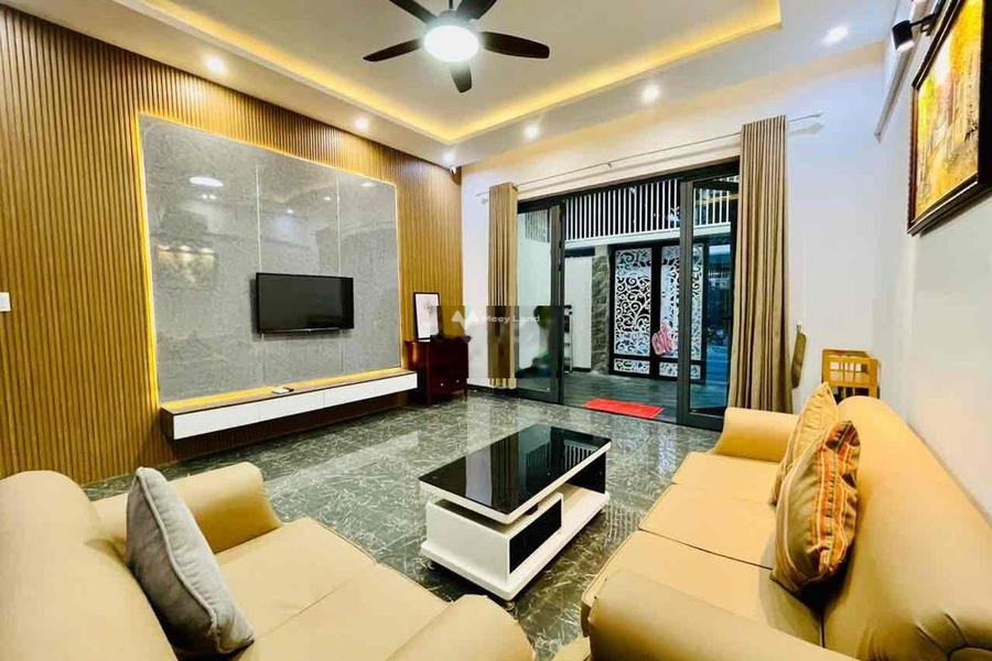 Vị trí đẹp tọa lạc ngay Dương Trí Trạch, Đà Nẵng bán nhà giá bán cực kì tốt chỉ 7.7 tỷ nhà này gồm 3 phòng ngủ 4 WC-01