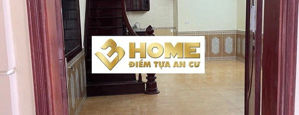 V3 Home - Cho thuê nhà 2 tầng mới tinh tại Miếu Hai Xã-02