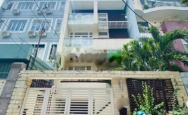 Có diện tích rộng 144m2, cho thuê nhà ở vị trí trung tâm Quận 10, Hồ Chí Minh, nhà bao gồm 2 PN, 3 WC sổ hồng chính chủ-02