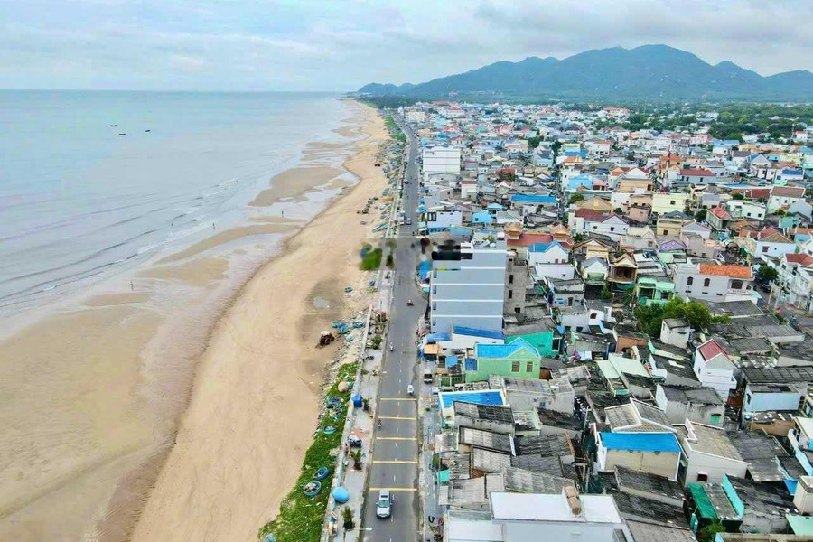 Bán gấp 5 lô mặt tiền bờ kè Phước Hải, view biển trực diện. Tiện kinh doanh, xây khách sạn -01