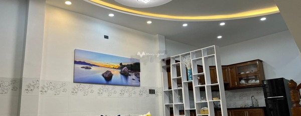 Vị trí thuận tiện ngay tại Dương Vân Nga, Vĩnh Hải bán nhà giá bán đề cử chỉ 3.1 tỷ tổng quan bao gồm có 4 phòng ngủ 3 WC-02