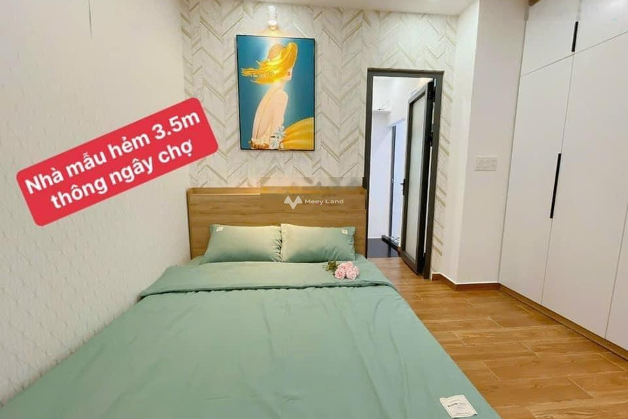 Bán nhà vị trí thuận lợi nằm ở Bình Tân, Hồ Chí Minh giá bán bàn giao 2 tỷ diện tích gồm 20m2 hướng Nam tổng quan trong nhà có 2 phòng ngủ-01