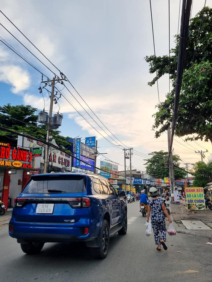 Bán kho bãi - nhà xưởng - khu công nghiệp quận 9 thành phố Hồ Chí Minh giá 8.0 tỷ-0