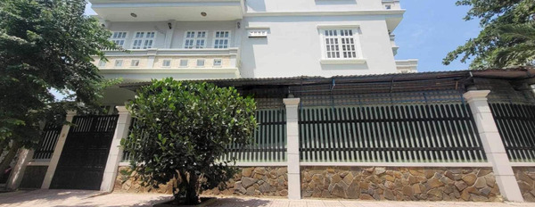 Biệt thự khu ven sông Hiệp Bình Chánh 300m2 -03