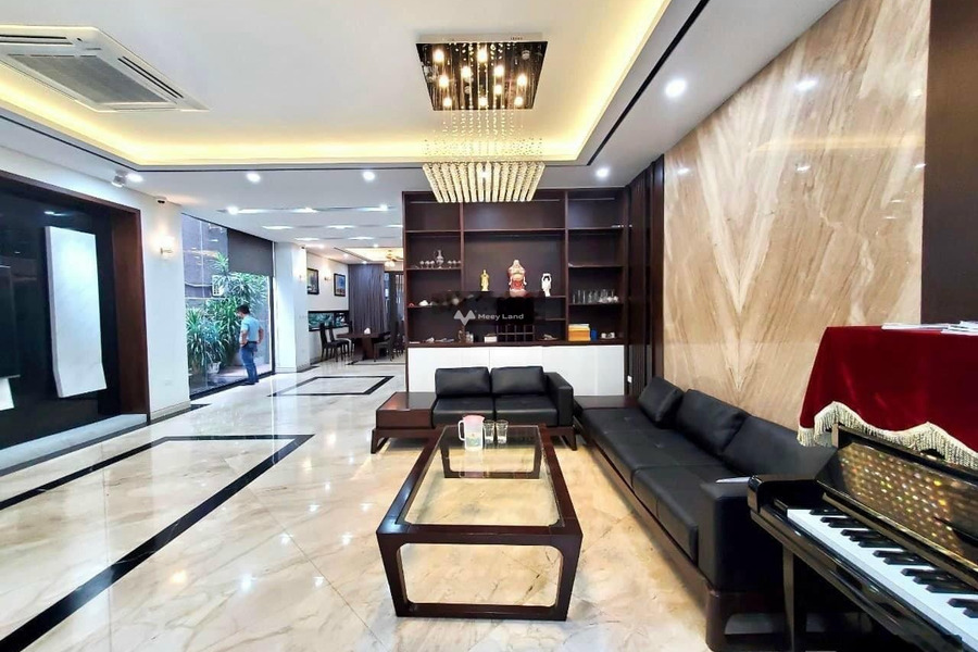 Vị trí ở Trần Hưng Đạo, Hoàn Kiếm bán nhà bán ngay với giá tốt từ 44 tỷ diện tích gồm 70m2 vị trí thuận lợi-01