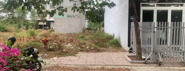 100m2 thổ cư giá 1,8 tỷ (Bao VAT, bao giấy phép và bản vẽ). Liên hệ 0938 373 *** -03