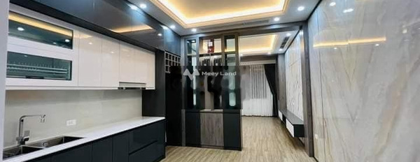 Nhà có 3 phòng ngủ bán nhà bán ngay với giá siêu ưu đãi từ 12.79 tỷ diện tích gồm 45m2 vị trí đặt tại Hoàng Văn Thái, Khương Mai-02