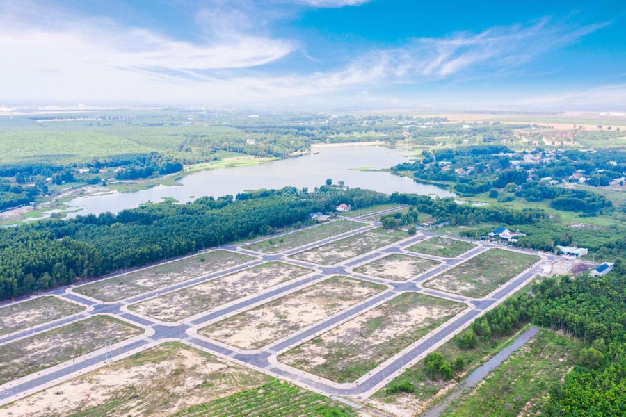 Bán cắt lỗ 400 triệu lô đất nằm ngay hồ sinh thái Lộc An, đất Dragon Land chỉ 2,95 tỷ 138m2, sổ sẵn -01